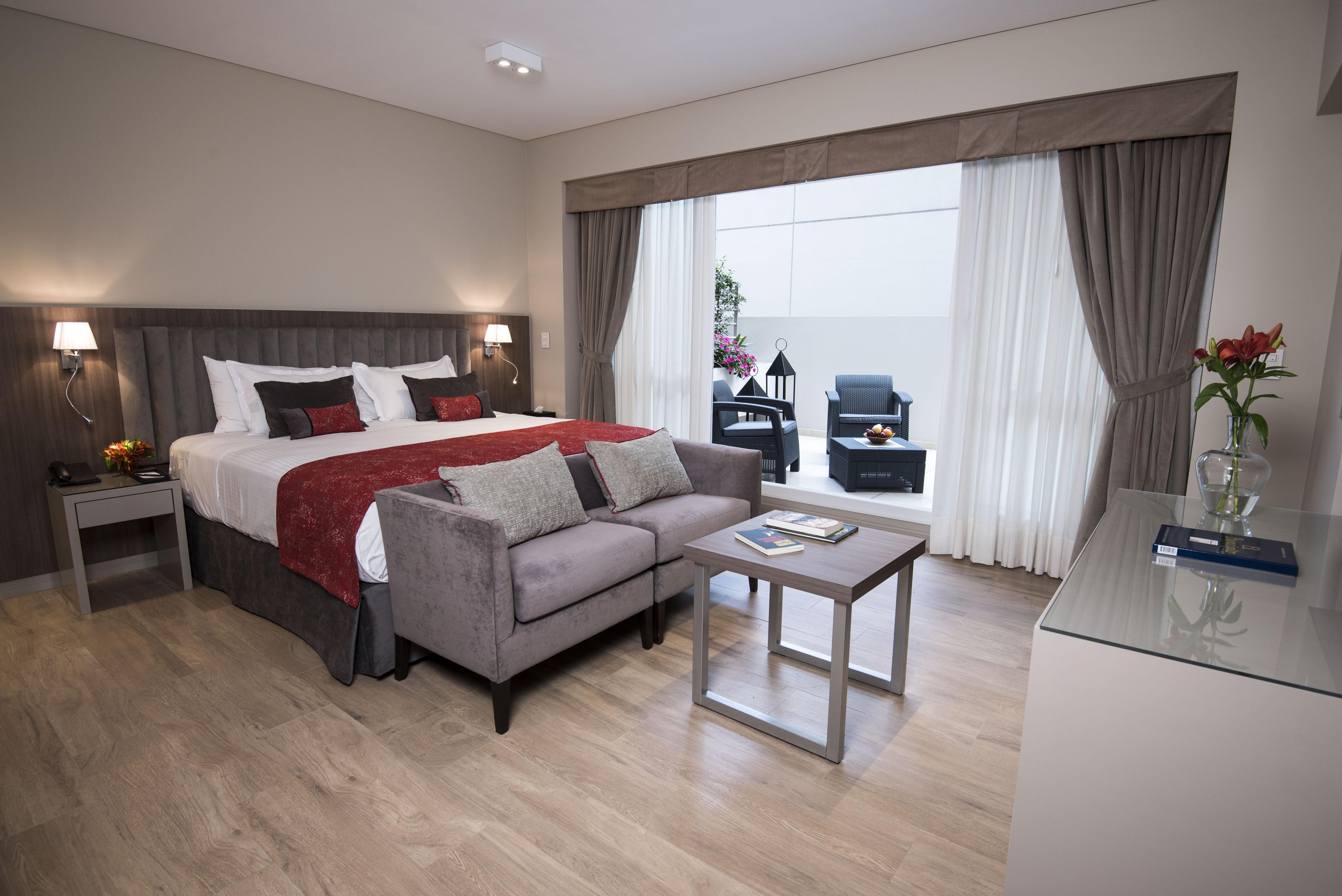 Arc Arenales Studios & Suites Буенос Айрес Екстериор снимка
