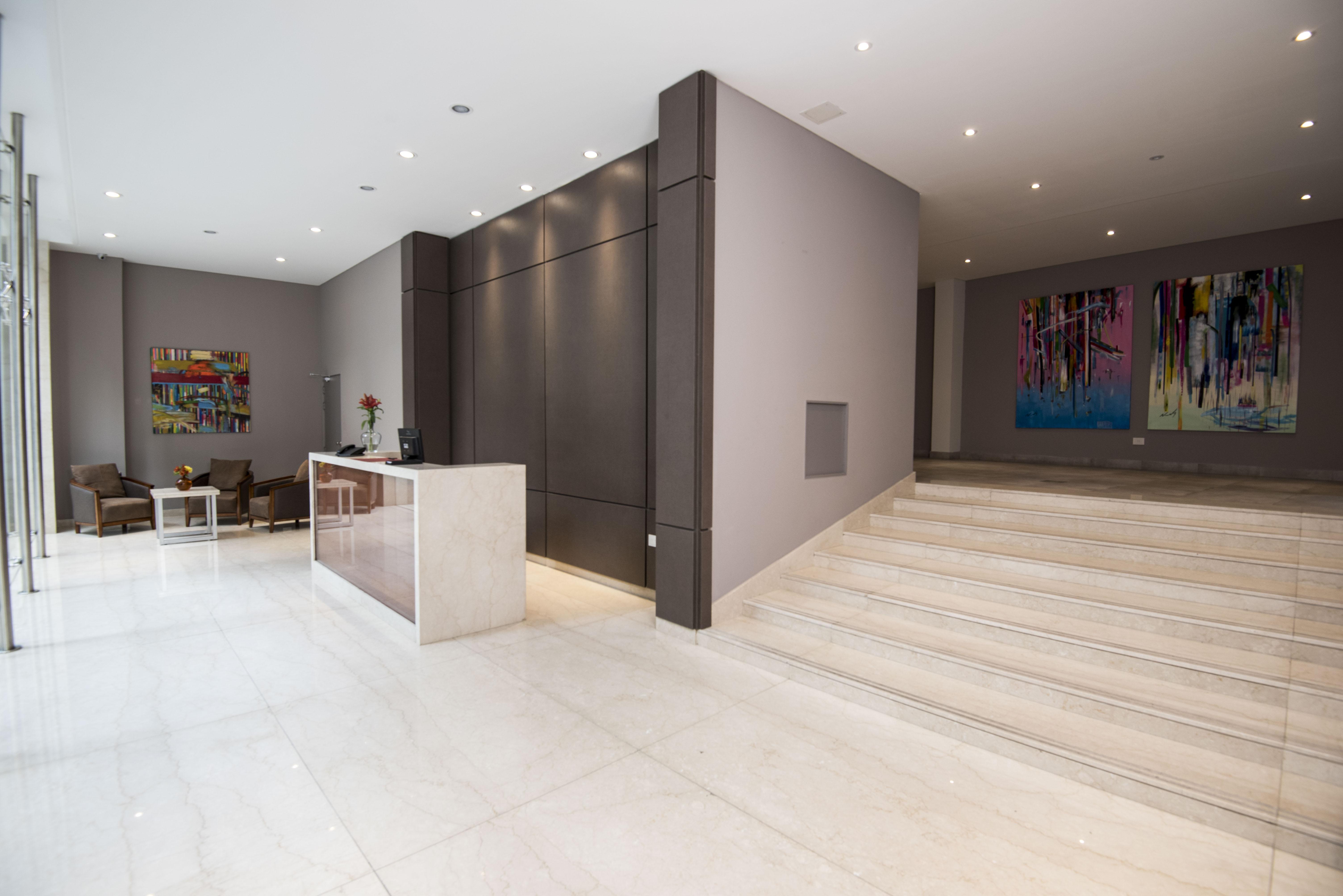 Arc Arenales Studios & Suites Буенос Айрес Екстериор снимка